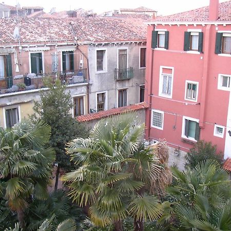 Appartamento Palazzo Celsi Venezia Camera foto